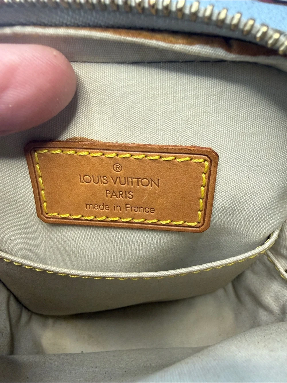 Louis Vuitton Monogram Mini Juliette PM Crossbody/Shoulder Bag - Picture 5 of 10
